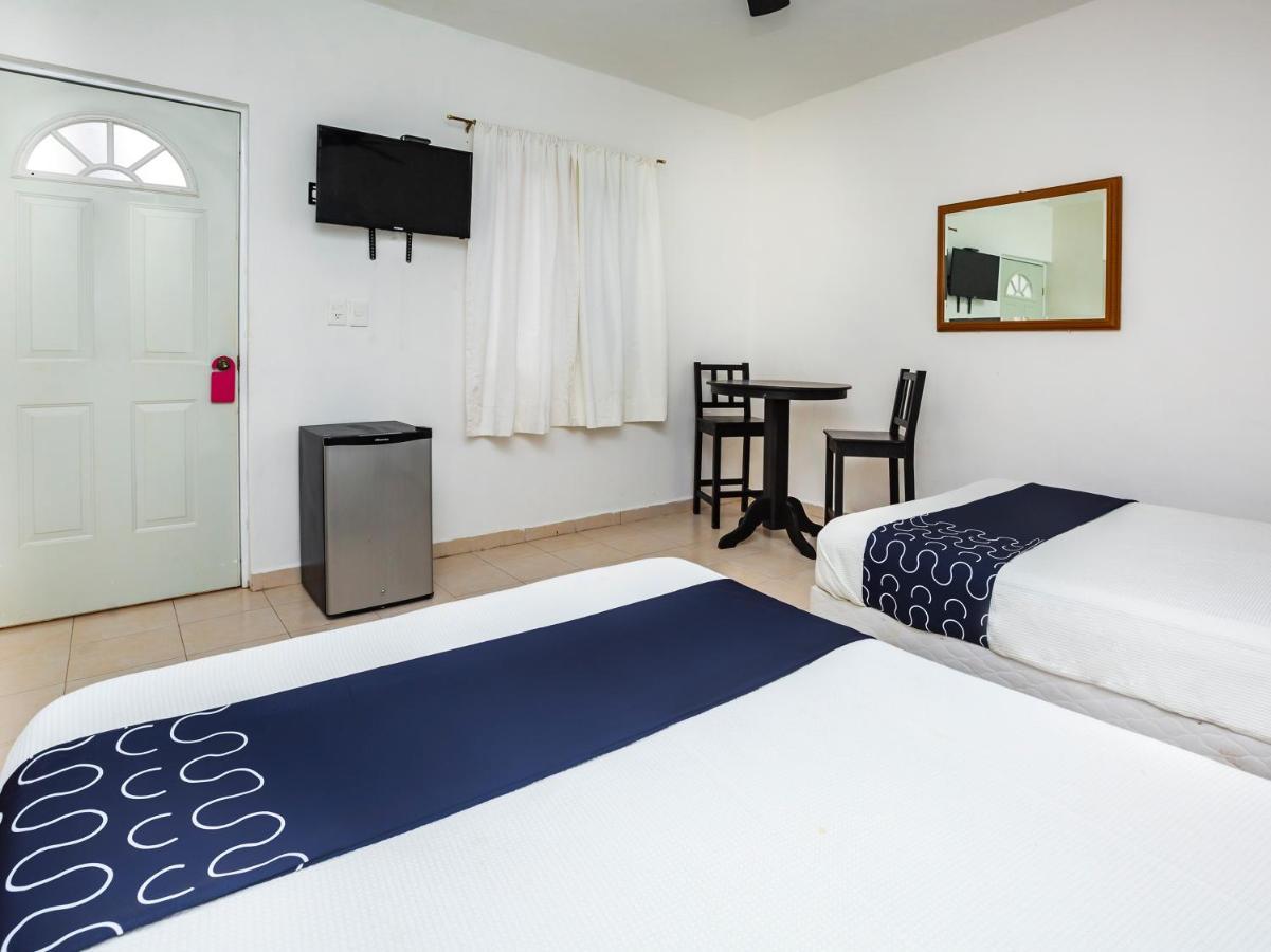 Hotel Zazil-Naj Валядолид Екстериор снимка